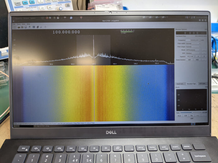 Airspy HF+ Discovery with spurious carriers